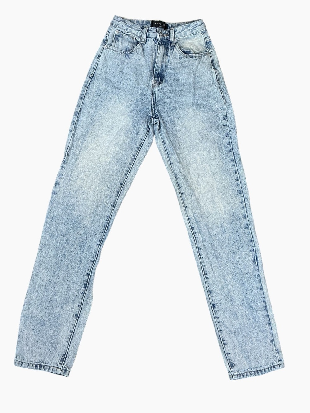 White Fox High Rise Light Wash Straight Leg Jeans – XS